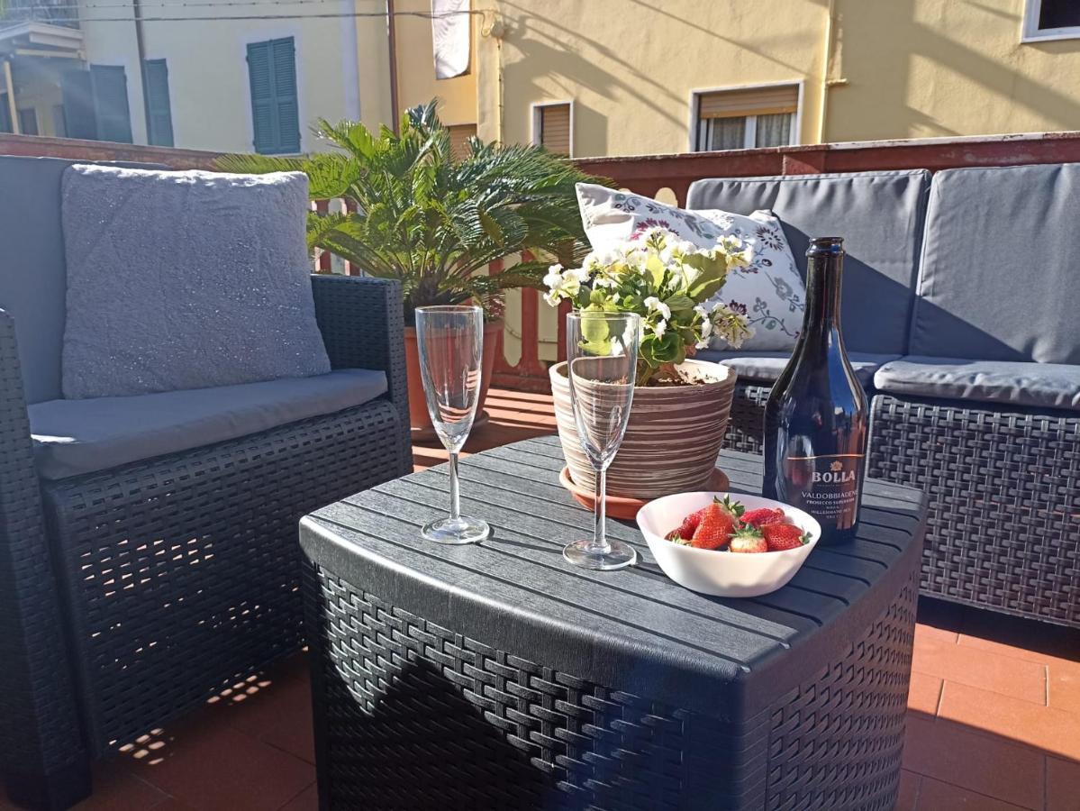شقة La Casa Di Ele, Parcheggio Privato Gratuito لا سبيتسْيا المظهر الخارجي الصورة